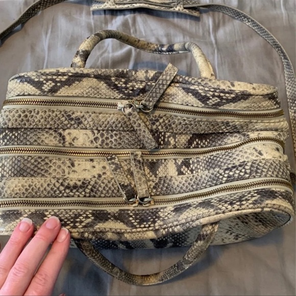Snakeskin bag - Picture 3 of 10